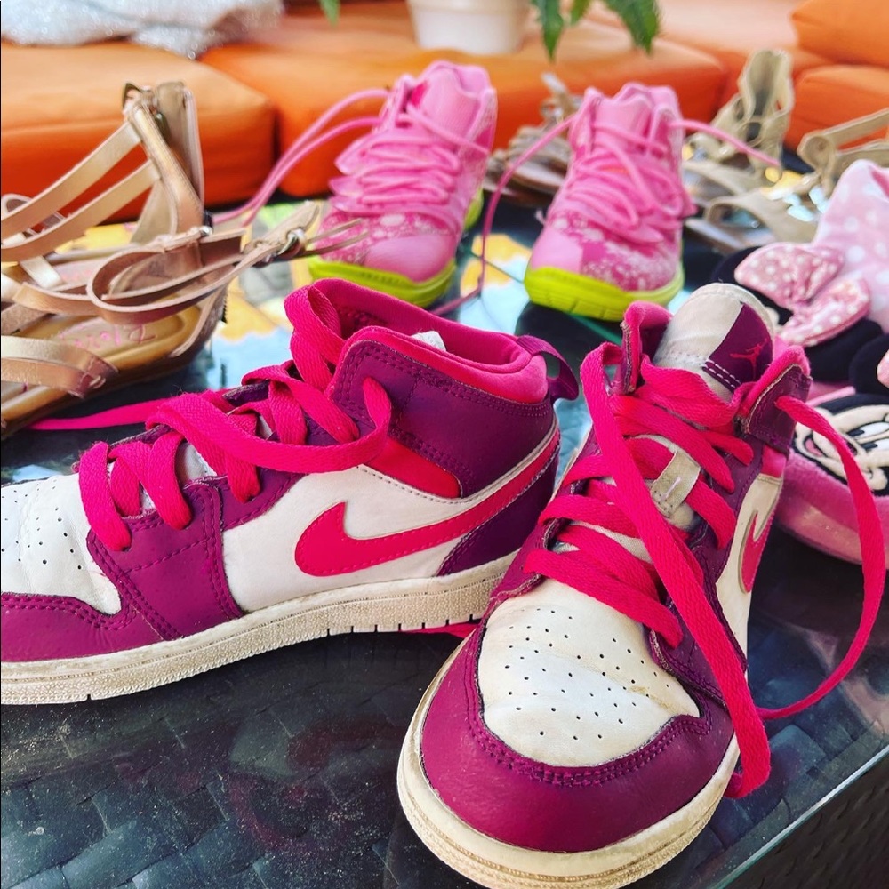 Girls shoes in bulk. $5 each , $30 for all